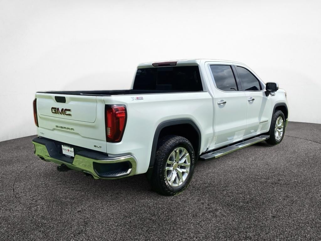 Used 2022 GMC Sierra Limited SLT Crew Cab