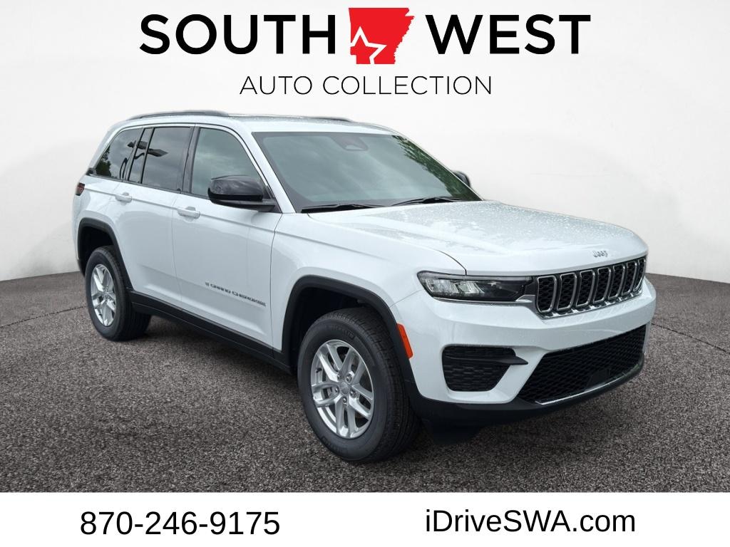New 2026 Jeep Grand Cherokee LAREDO 4X2 Sport Utility