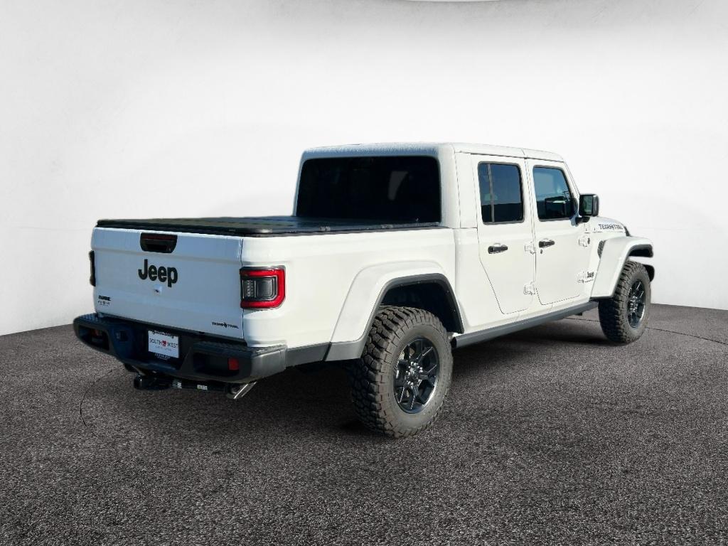 2025 Jeep Gladiator Texas Trail photo 3