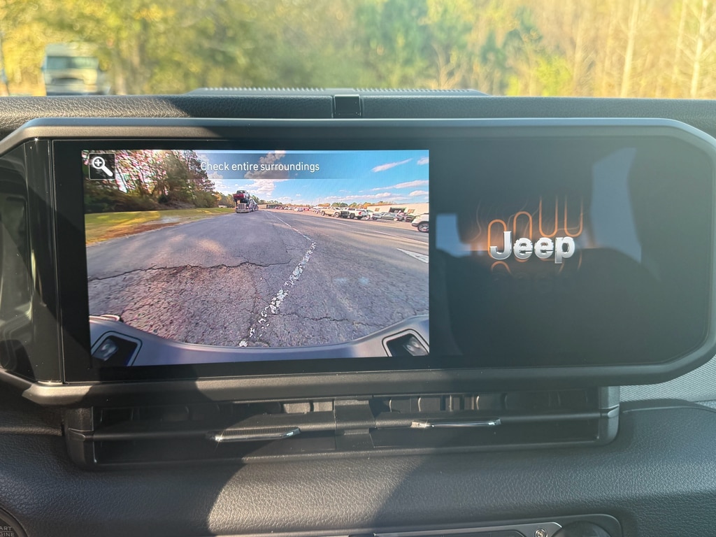 2026 Jeep Gladiator Willys - Photo 13