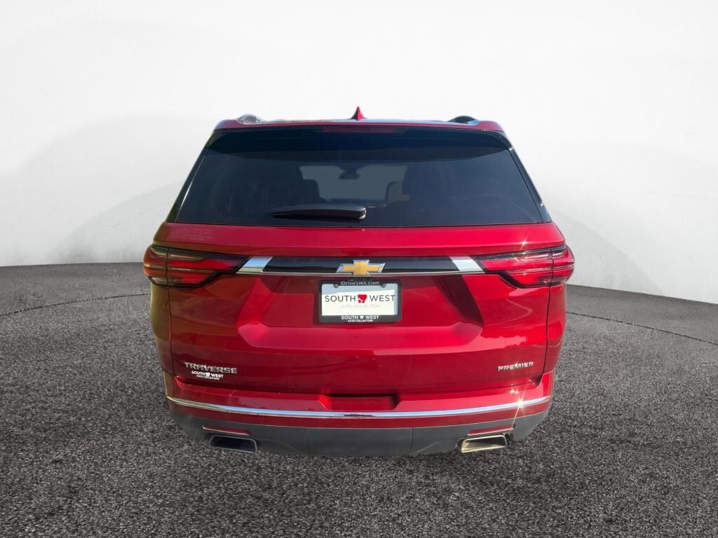 Used 2023 Chevrolet Traverse Premier SUV