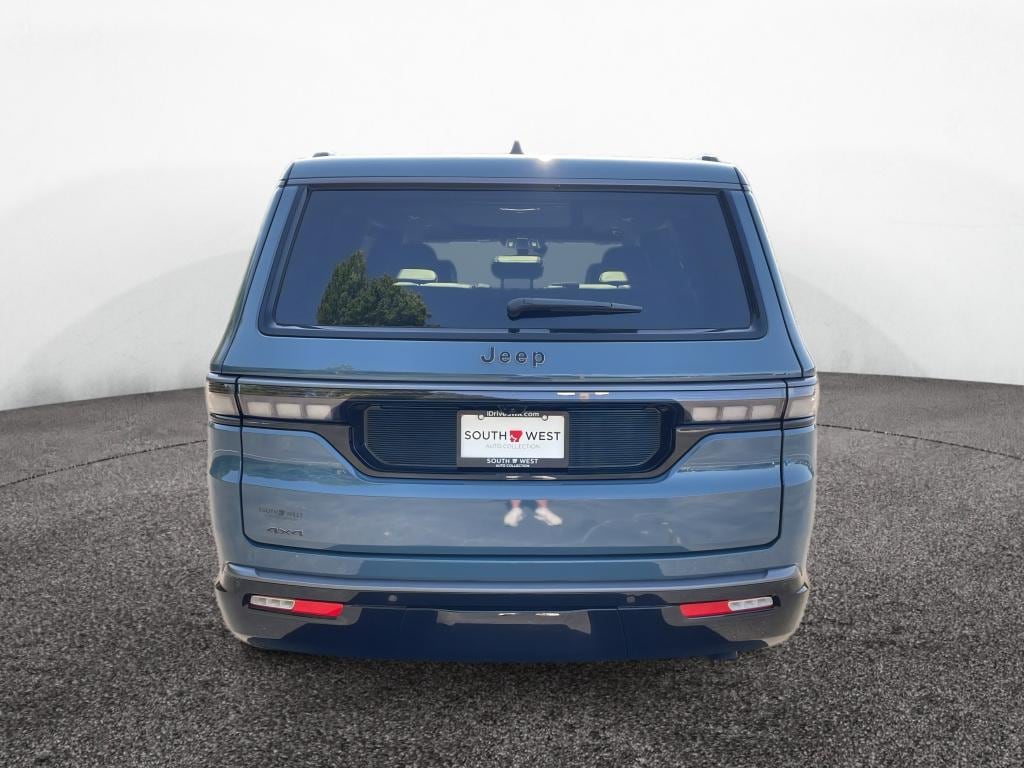 New 2026 Jeep Grand Wagoneer LIMITED ALTITUDE 4X4 Sport Utility