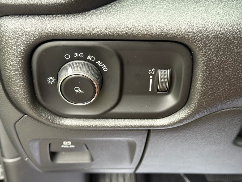 2026 RAM 1500 Tradesman - Photo 16