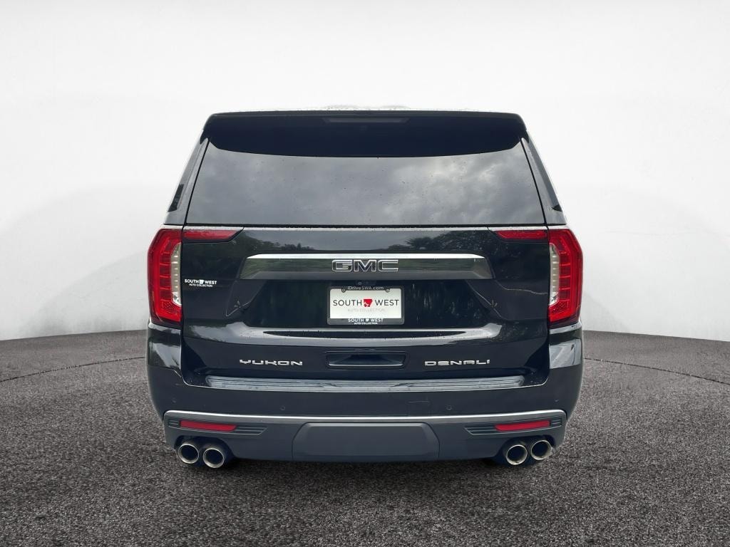 Used 2023 GMC Yukon Denali Ultimate Sport Utility
