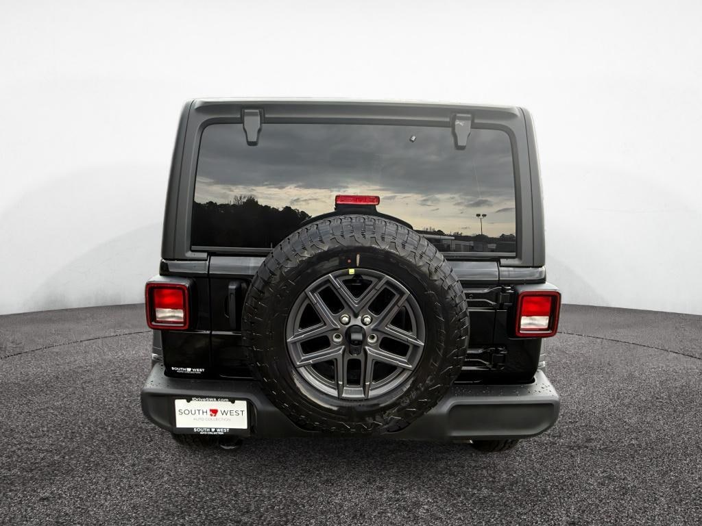 New 2026 Jeep Wrangler 4-DOOR SPORT S Sport Utility