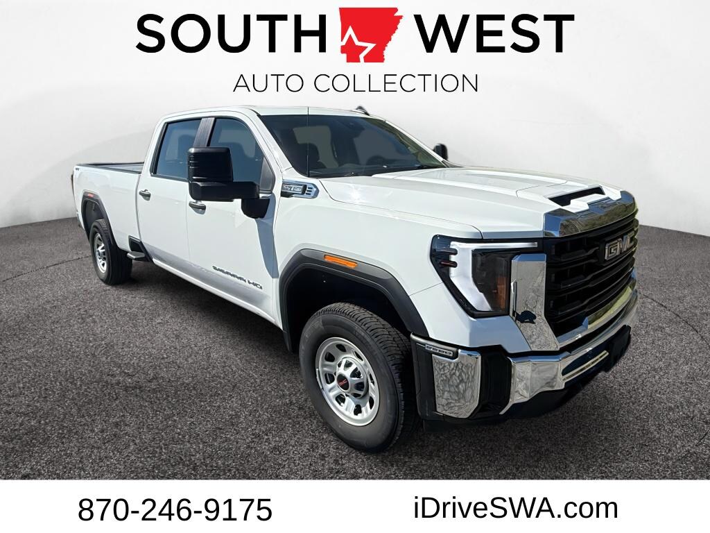 Used 2025 GMC Sierra Pro Crew Cab