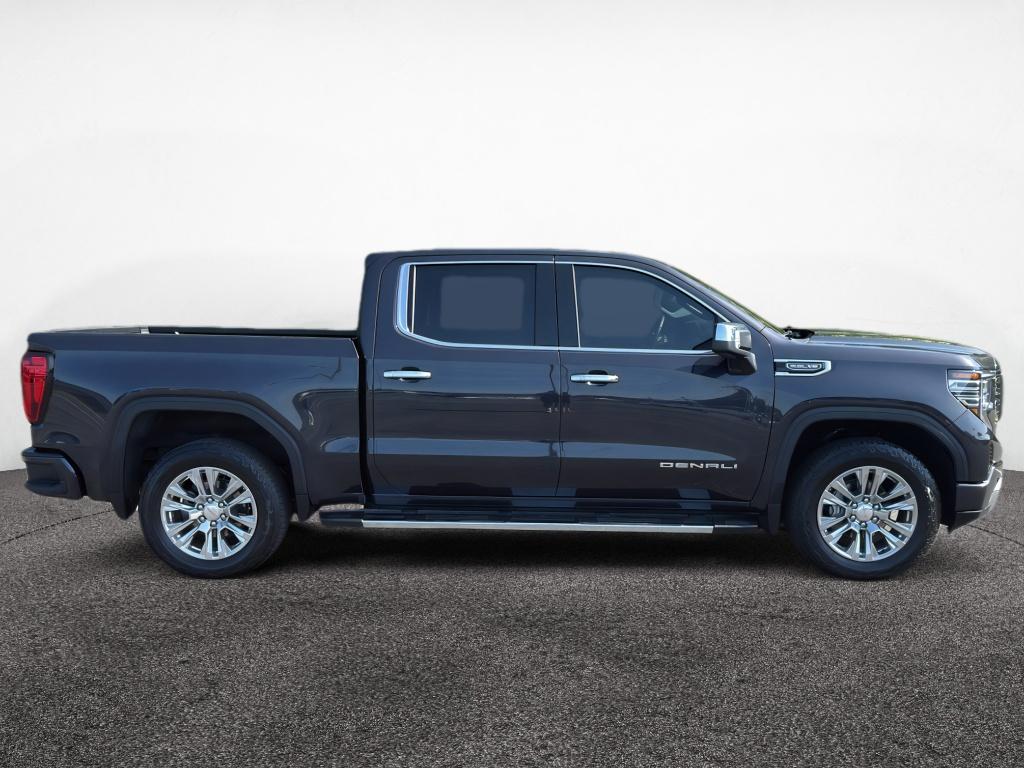Used 2025 GMC Sierra 1500 Denali with VIN 3GTUUGED0SG272556 for sale in Little Rock