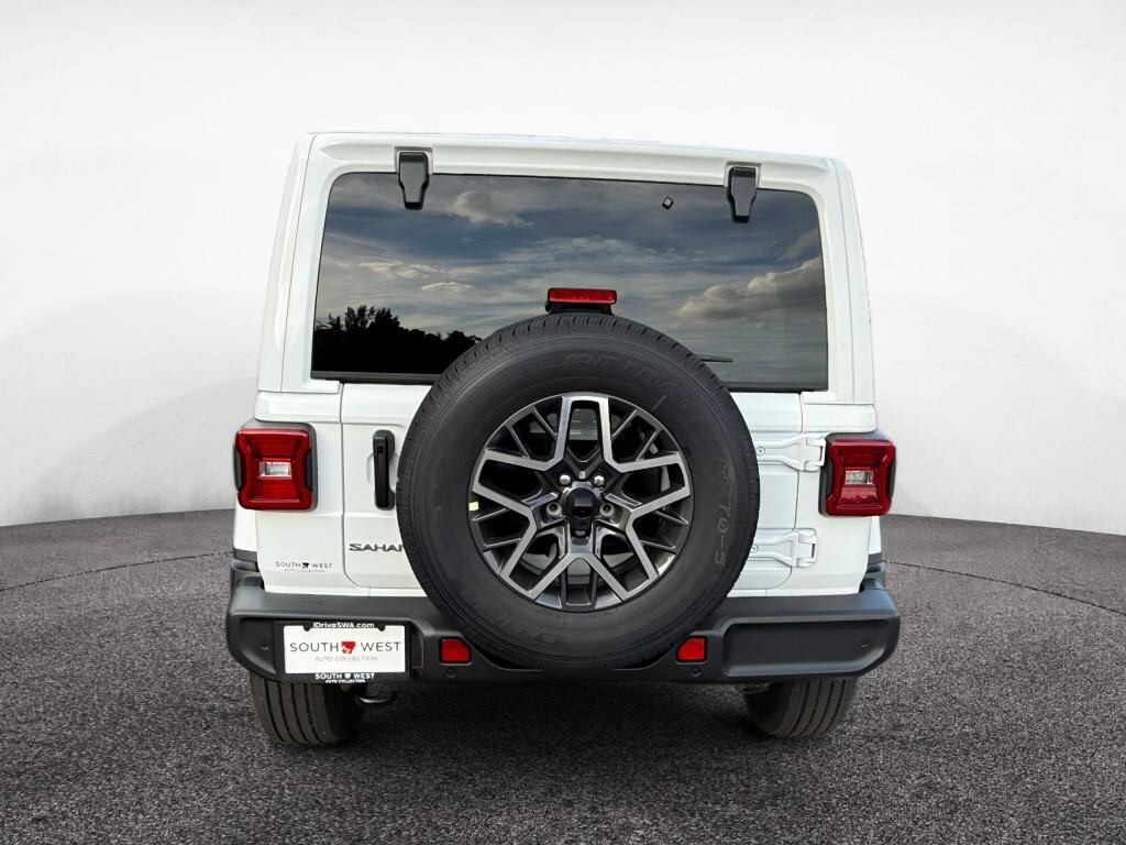 New 2026 Jeep Wrangler 4-DOOR SAHARA Sport Utility