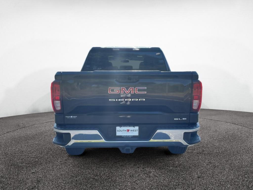 Used 2024 GMC Sierra SLE Crew Cab
