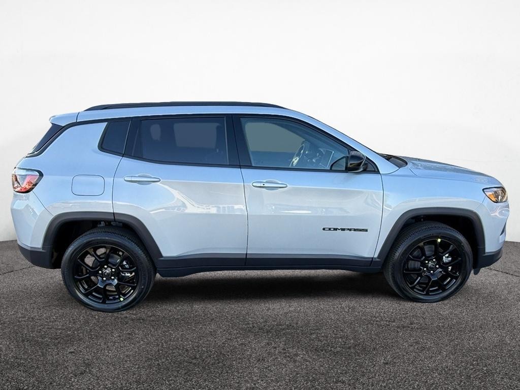New 2026 Jeep Compass LATITUDE ALTITUDE 4X4 Sport Utility