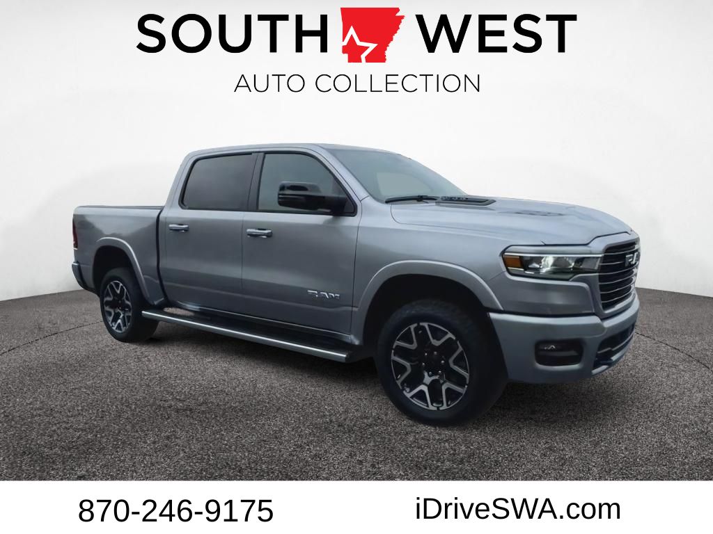 2025 Ram 1500 LARAMIE CREW CAB 4X4 5'7 BOX