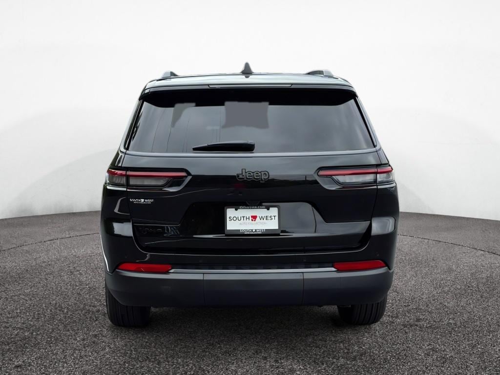 New 2026 Jeep Grand Cherokee L LAREDO ALTITUDE 4X4 Sport Utility