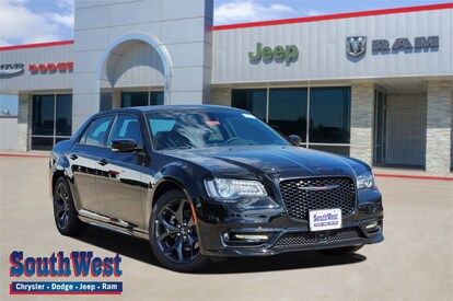 New 2023 Chrysler 300 S V8 For Sale | Cleburne TX