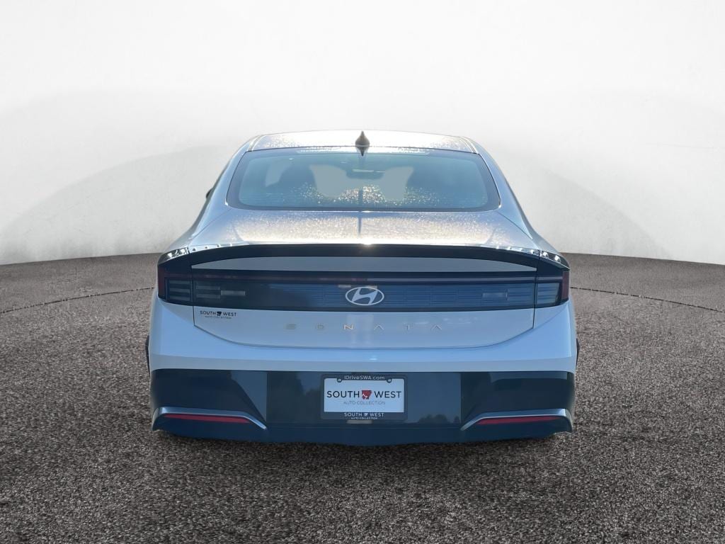 Used 2025 Hyundai Sonata SEL Sedan