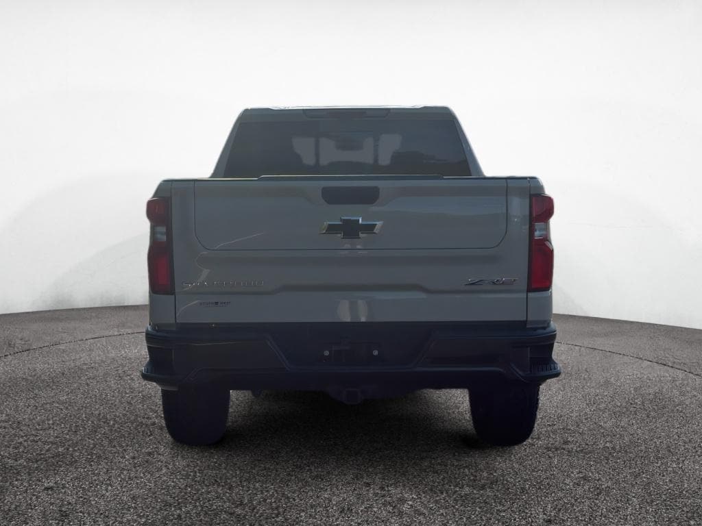 2026 Chevrolet Silverado 1500 ZR2 - Photo 4