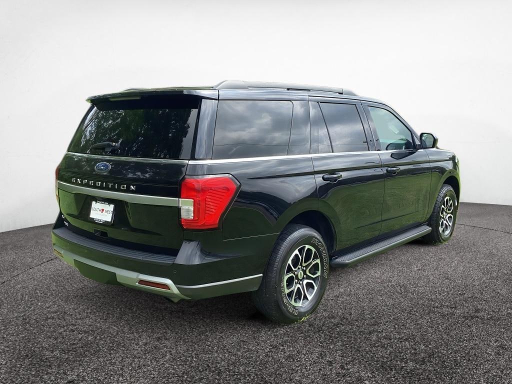 Used 2024 Ford Expedition XLT SUV