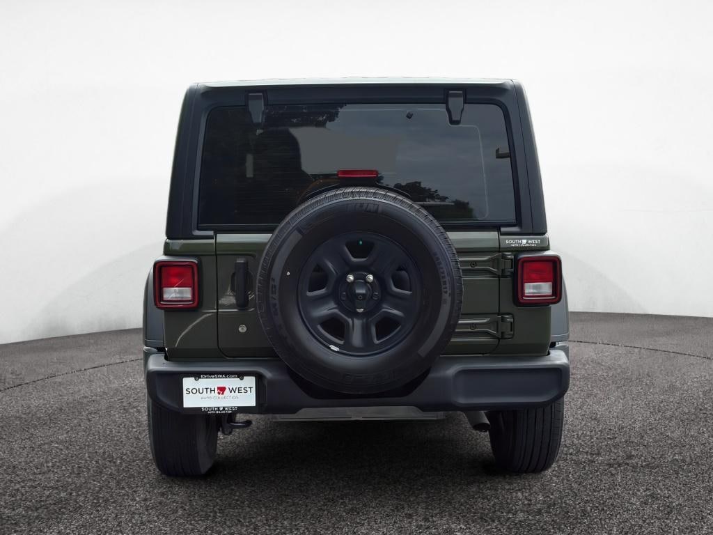Used 2022 Jeep Wrangler Unlimited Sport SUV