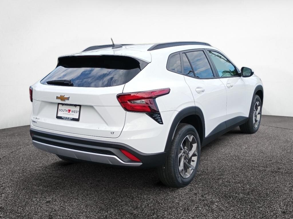 New 2026 Chevrolet Trax LT SUV