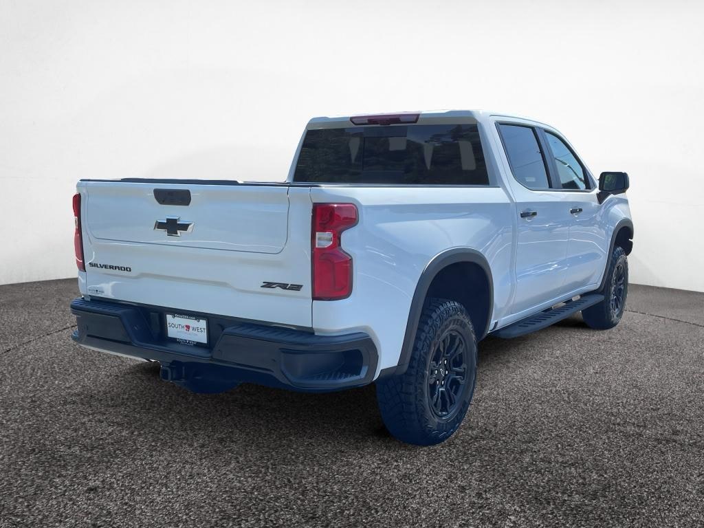 New 2026 Chevrolet Silverado 1500 ZR2 Truck