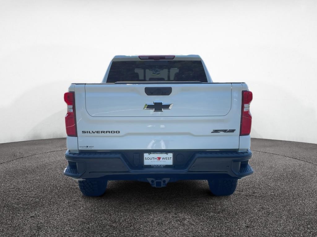 New 2026 Chevrolet Silverado 1500 ZR2 Truck