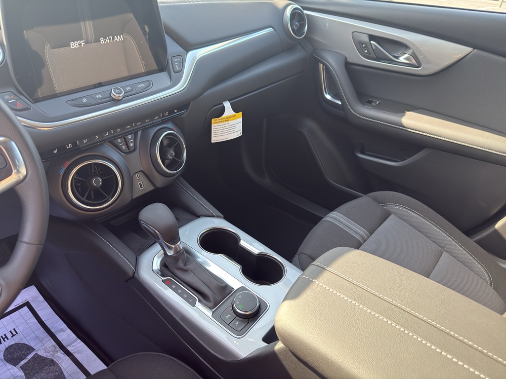 2026 Chevrolet Blazer 2LT - Photo 12