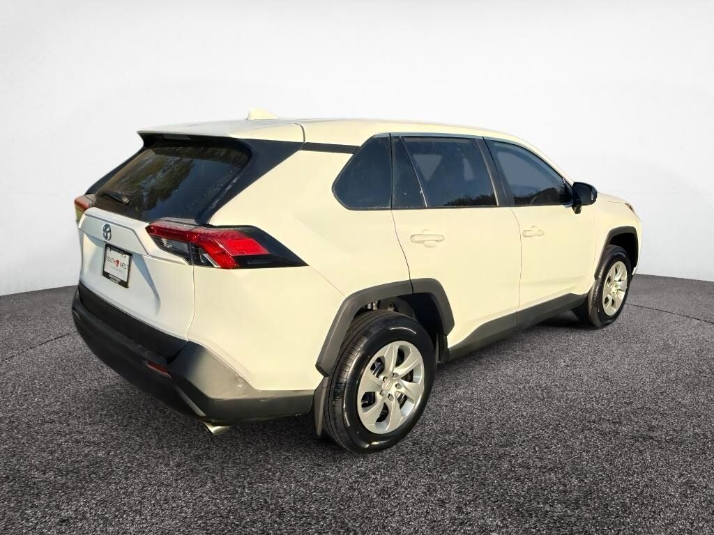 Used 2022 Toyota RAV4 LE SUV