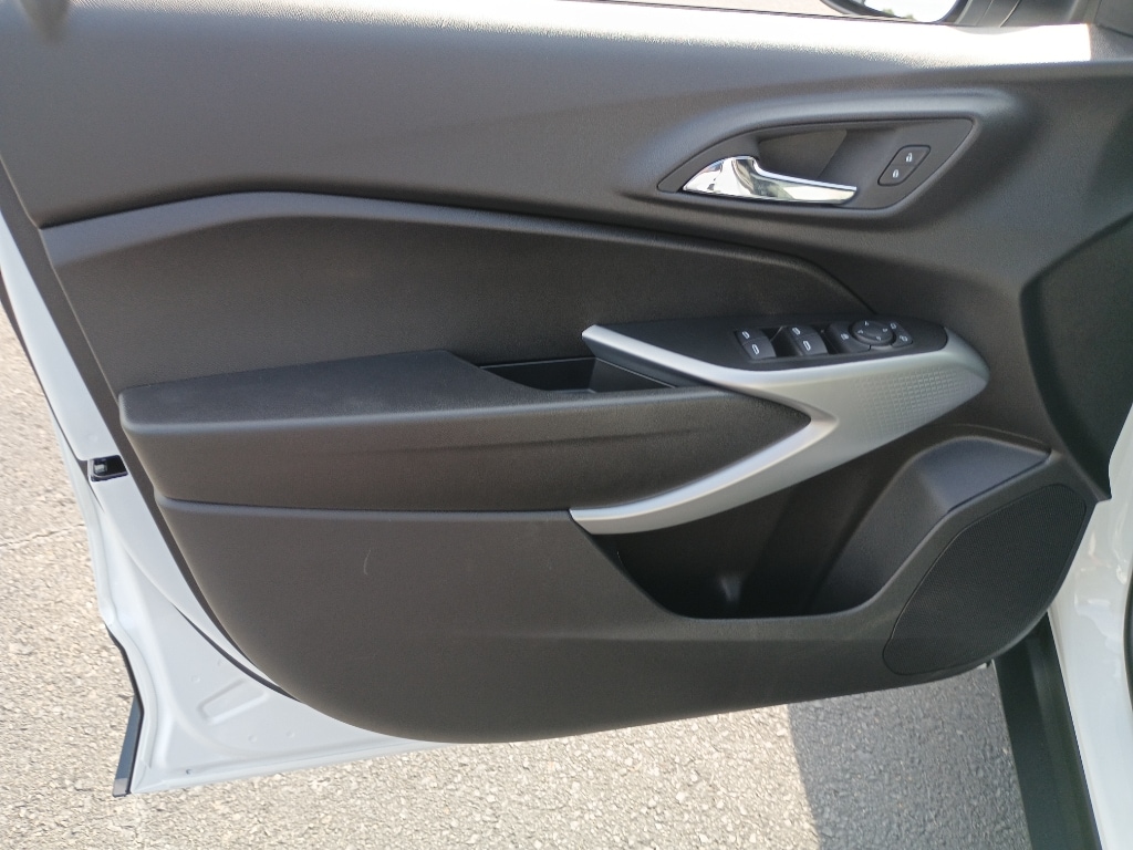 2026 Chevrolet Trax LS - Photo 16