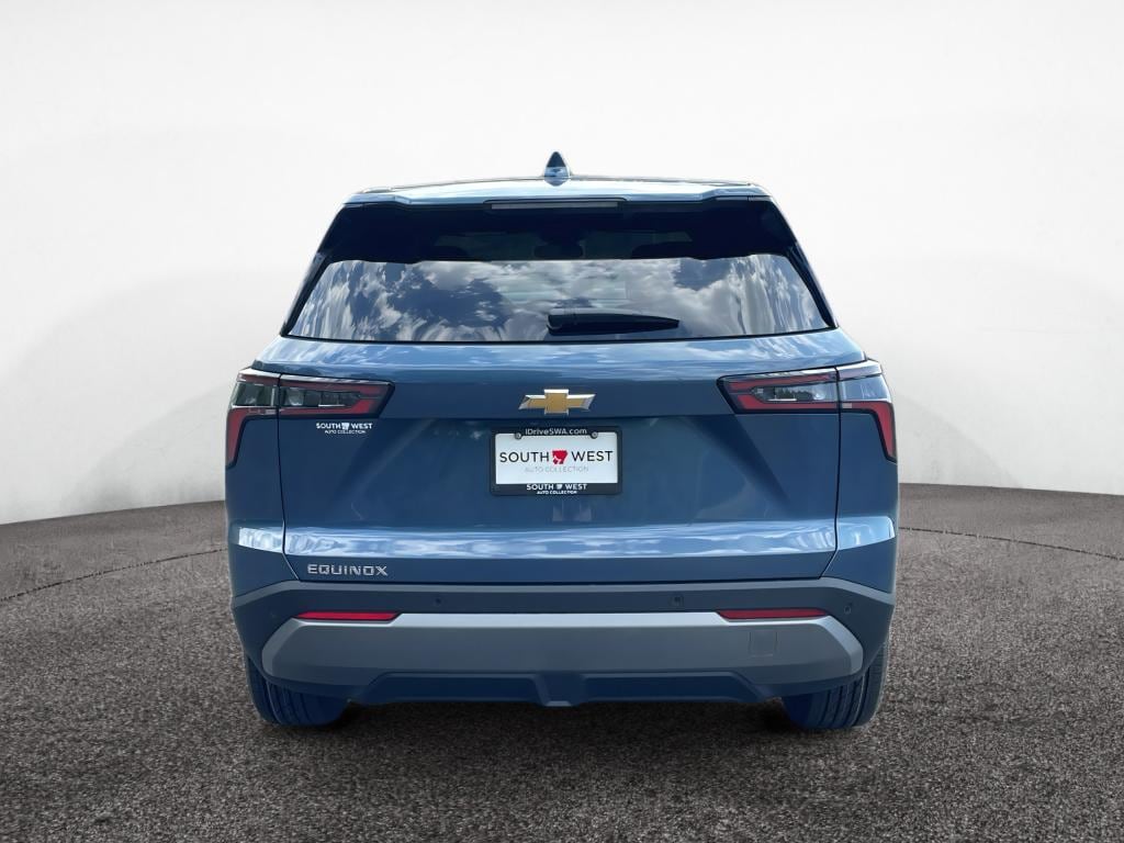 New 2027 Chevrolet Equinox LT SUV