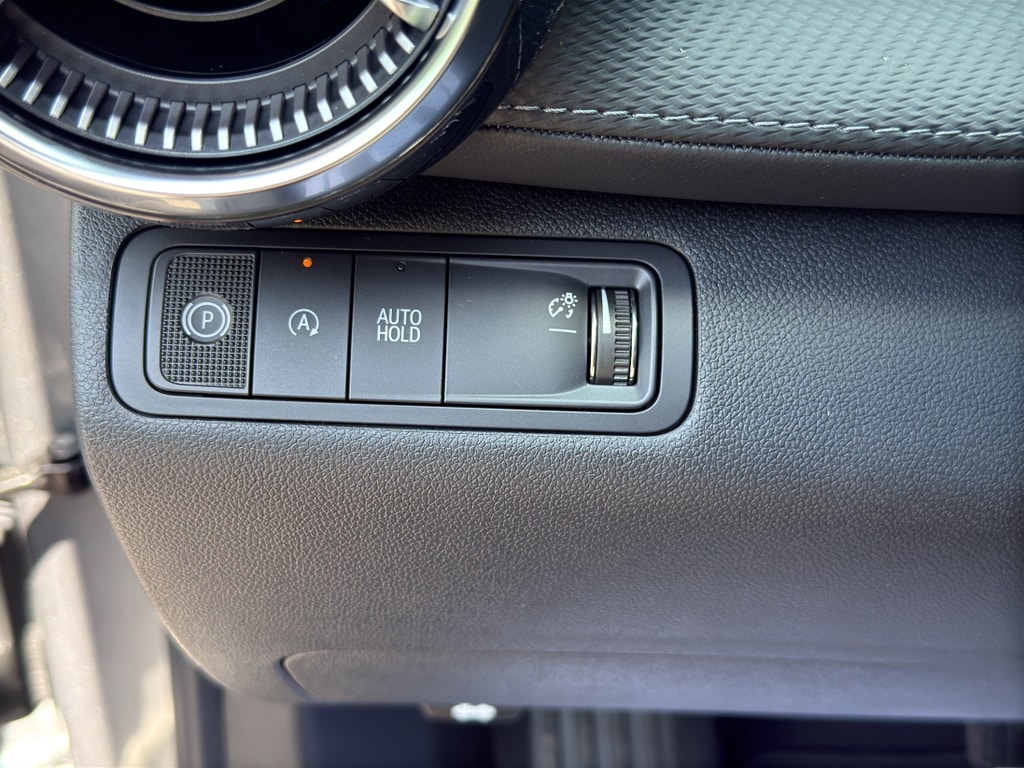 2027 Chevrolet Equinox LT - Photo 15