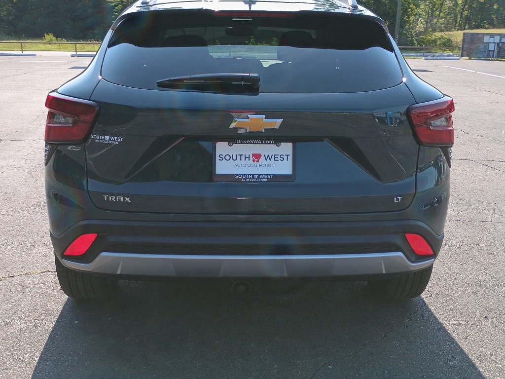 New 2026 Chevrolet Trax LT SUV