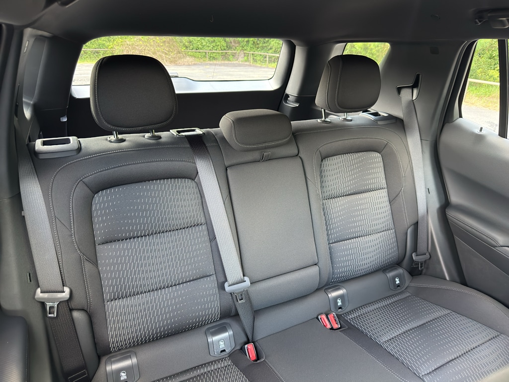 2027 Chevrolet Equinox LT - Photo 19