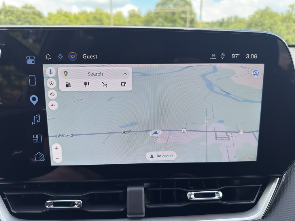 2027 Chevrolet Equinox LT - Photo 11