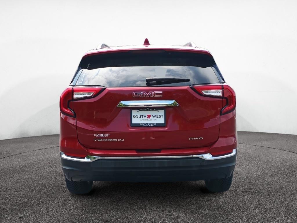 Used 2022 GMC Terrain SLT SUV