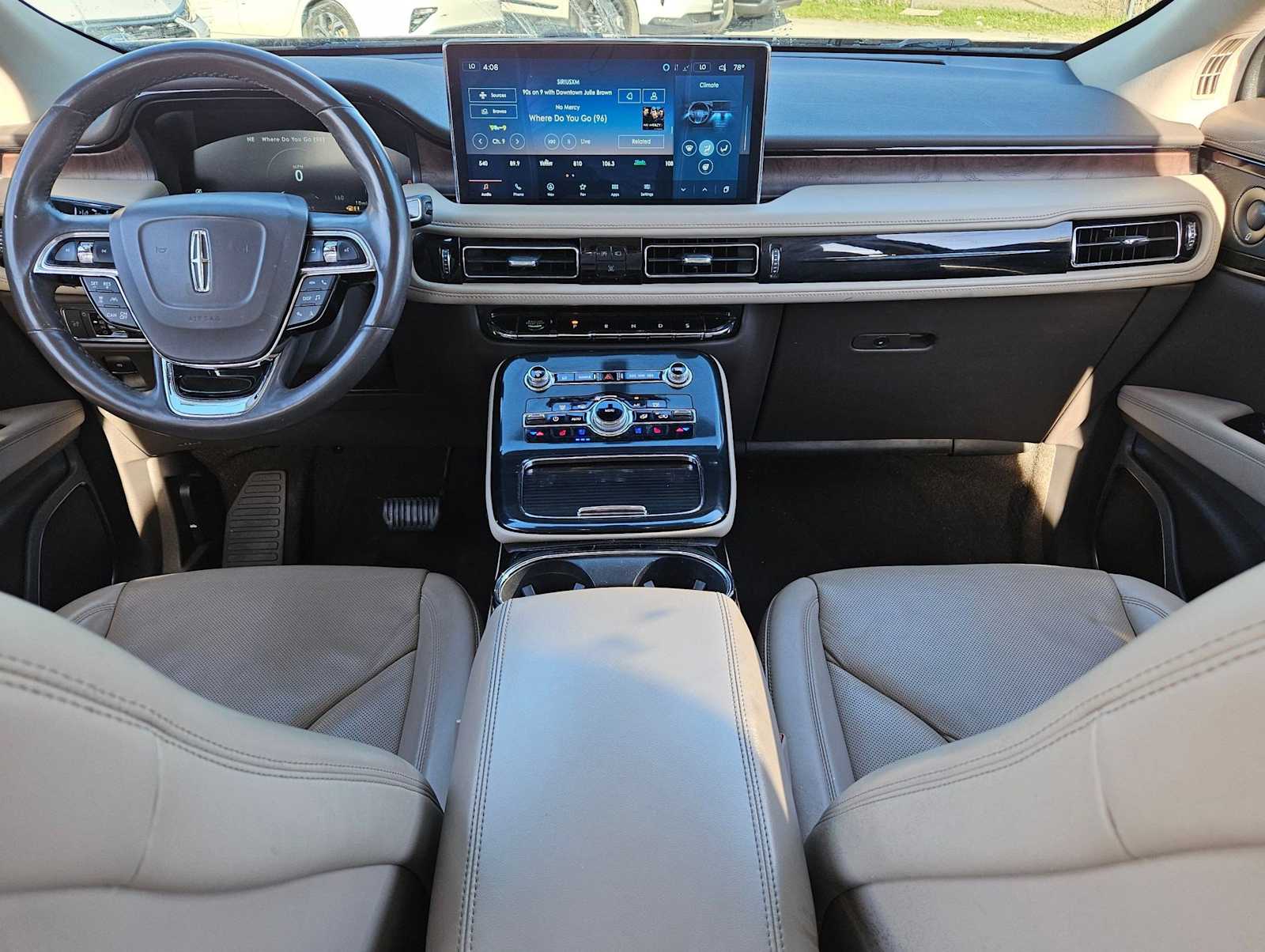Thumbnail: 2022 Lincoln Nautilus - 15