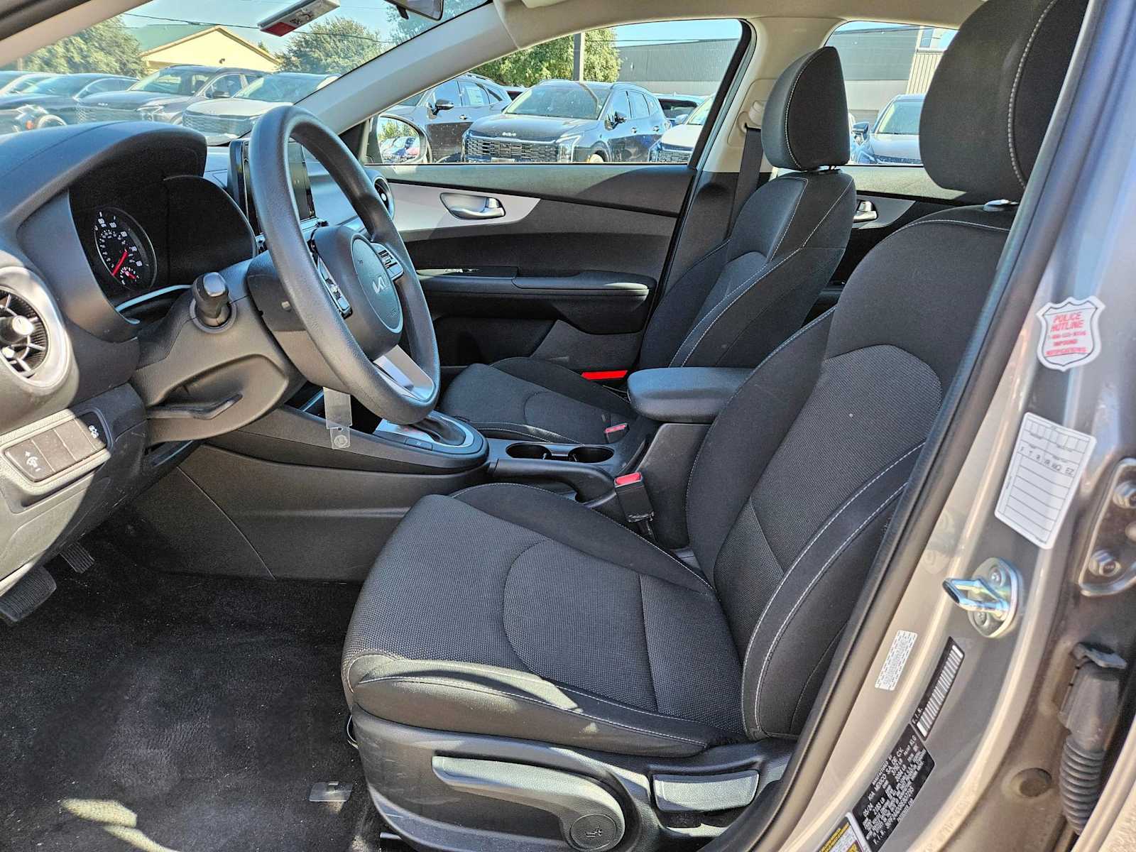 Thumbnail: 2024 Kia Forte - 18