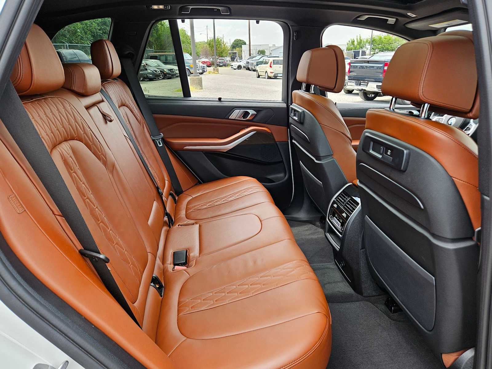 Thumbnail: 2021 BMW X5 - 12