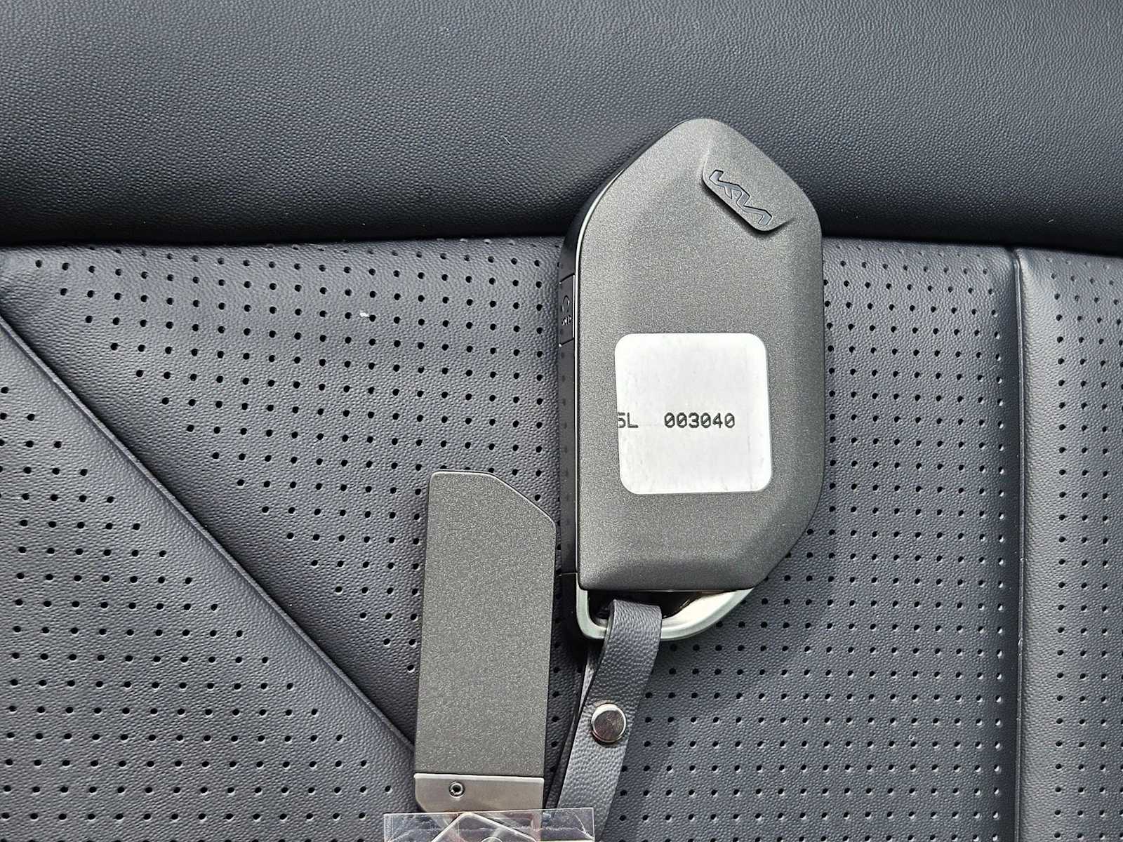 Thumbnail: 2027 Kia Telluride - 37