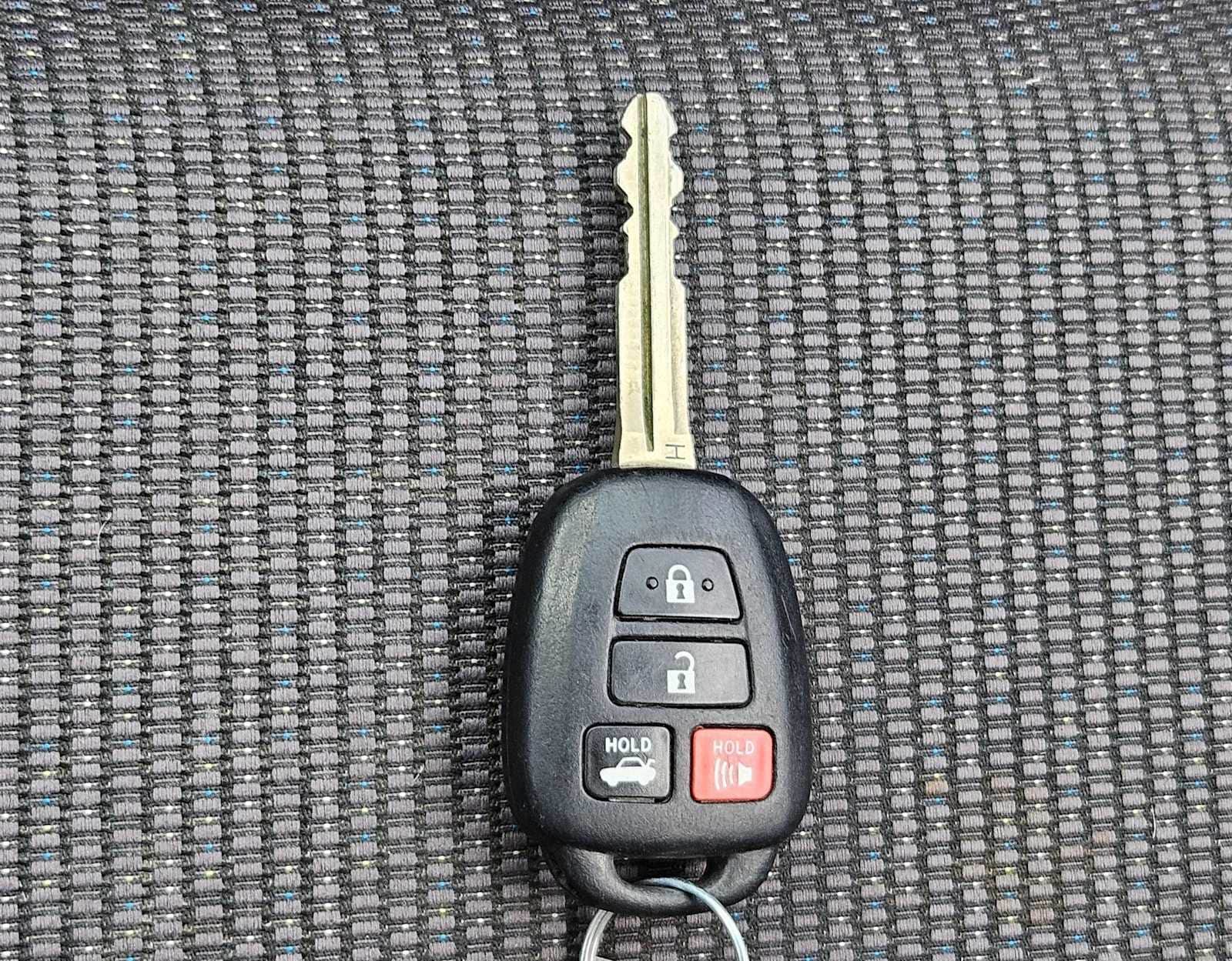 Thumbnail: 2018 Toyota Corolla - 22