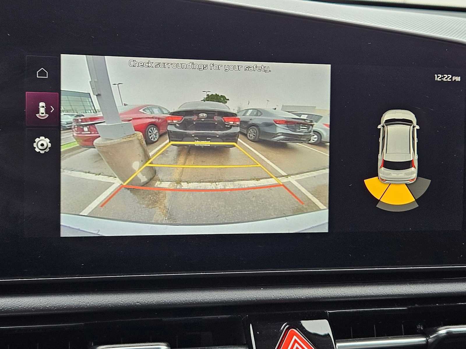 Thumbnail: 2024 Kia Niro - 22