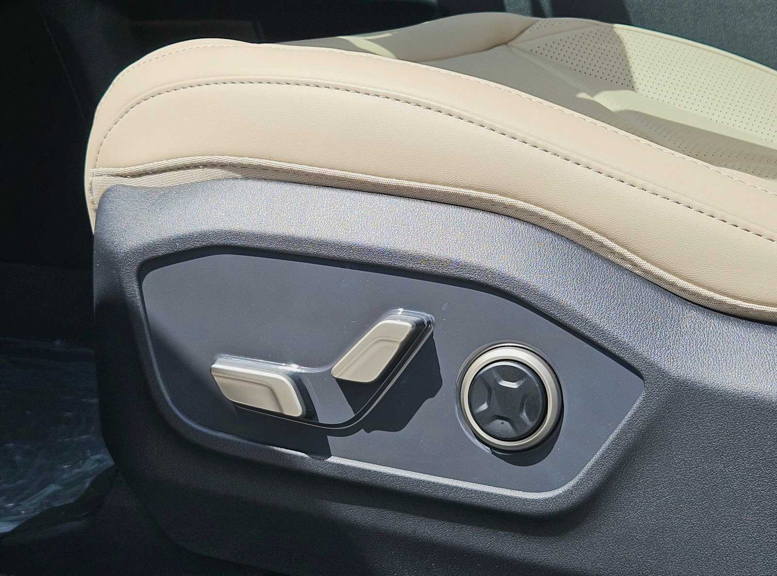 Thumbnail: 2027 Kia Telluride - 18