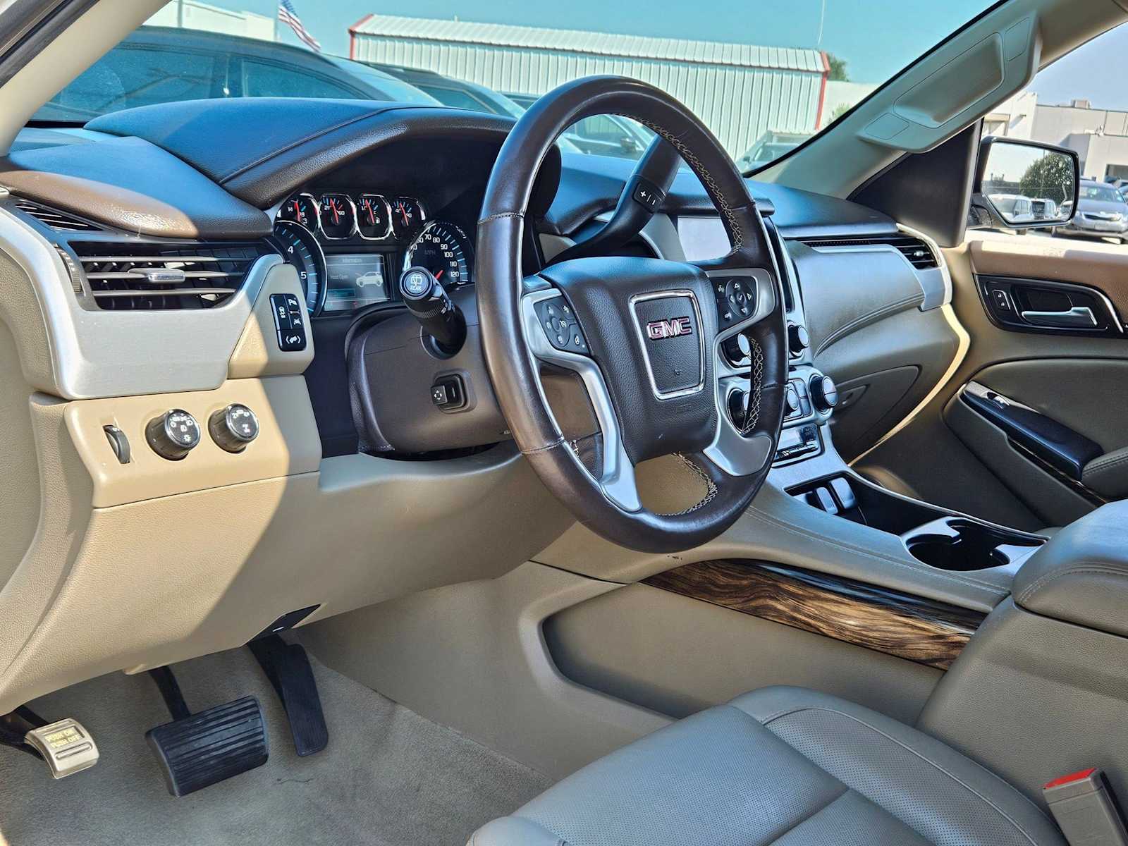 Thumbnail: 2020 GMC Yukon - 2