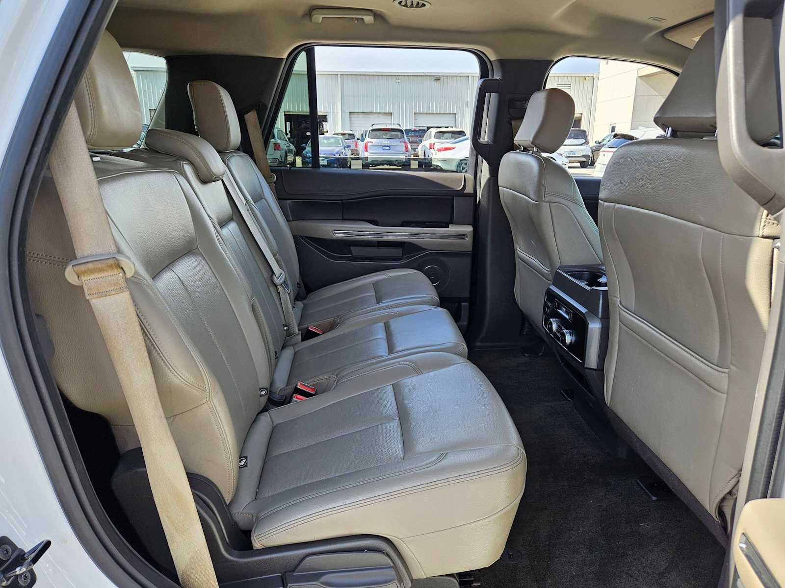 Thumbnail: 2019 Ford Expedition - 19