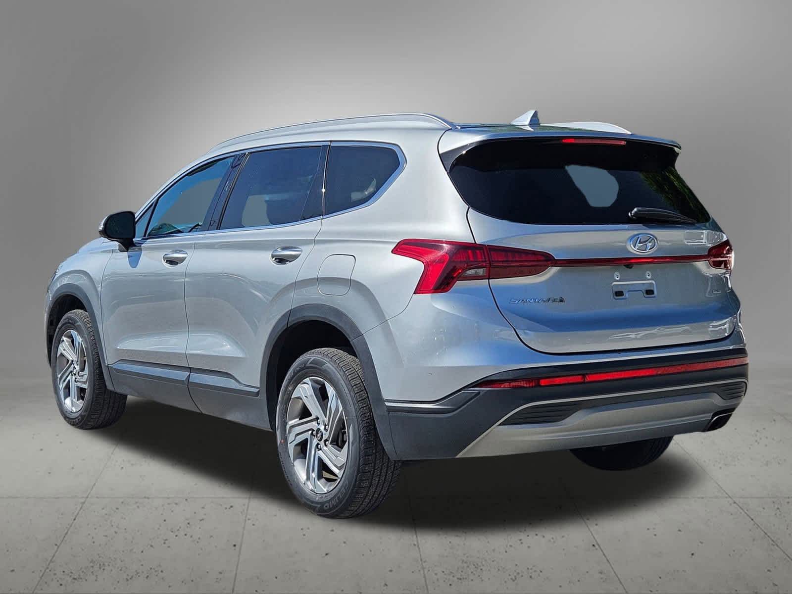 Thumbnail: 2023 Hyundai Santa Fe - 3
