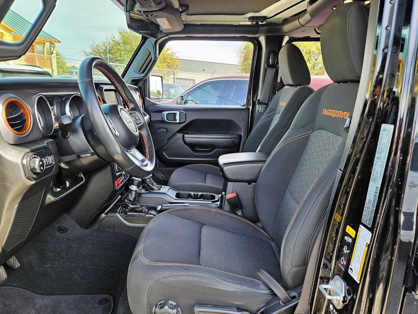 Thumbnail: 2022 Jeep Gladiator - 17