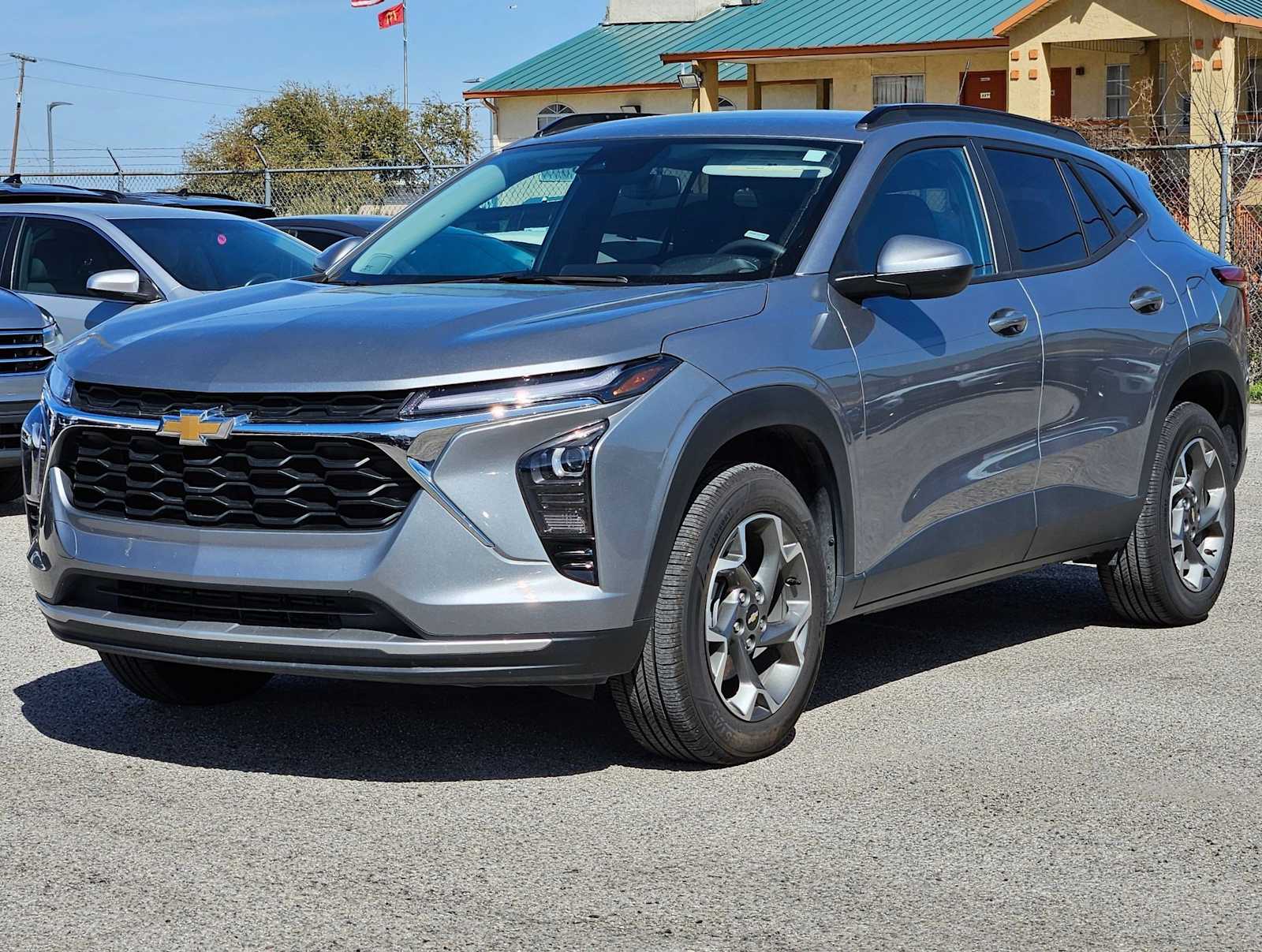 Thumbnail: 2025 Chevrolet Trax - 10