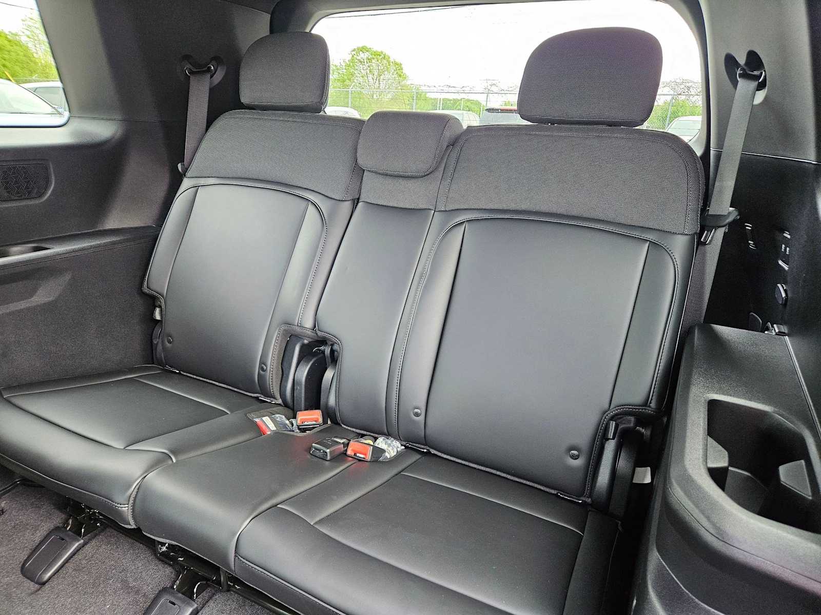 Thumbnail: 2027 Kia Telluride - 18