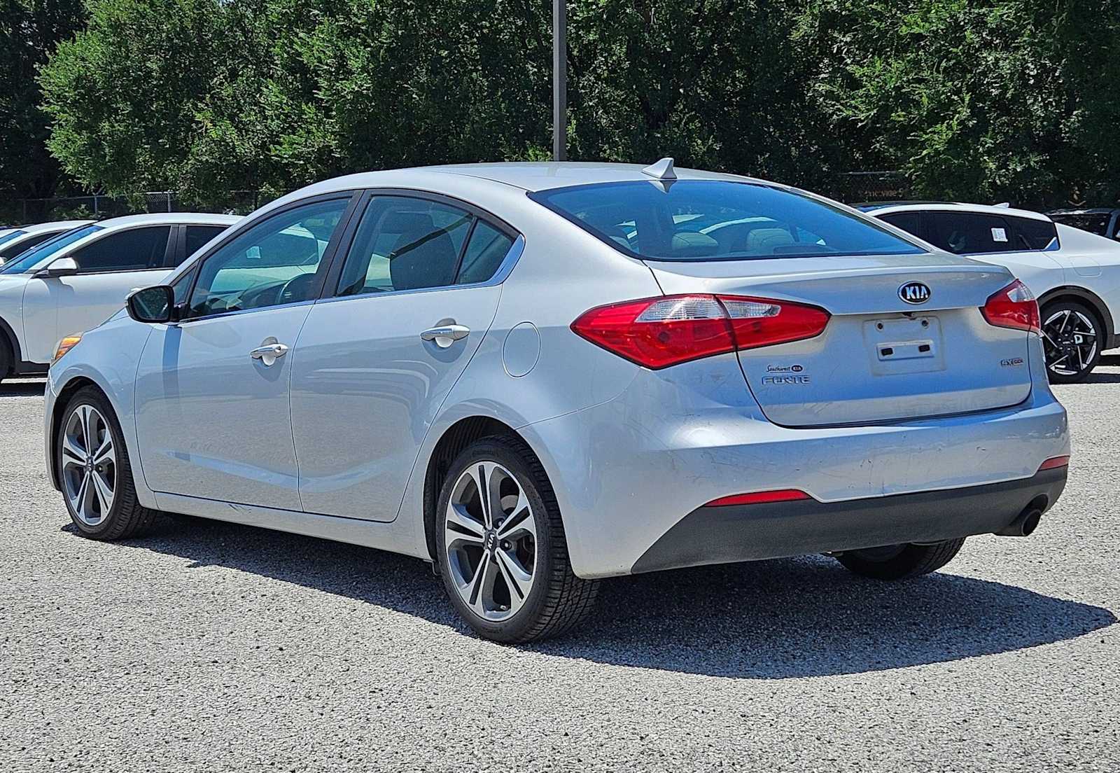 2016 Kia Forte EX 3