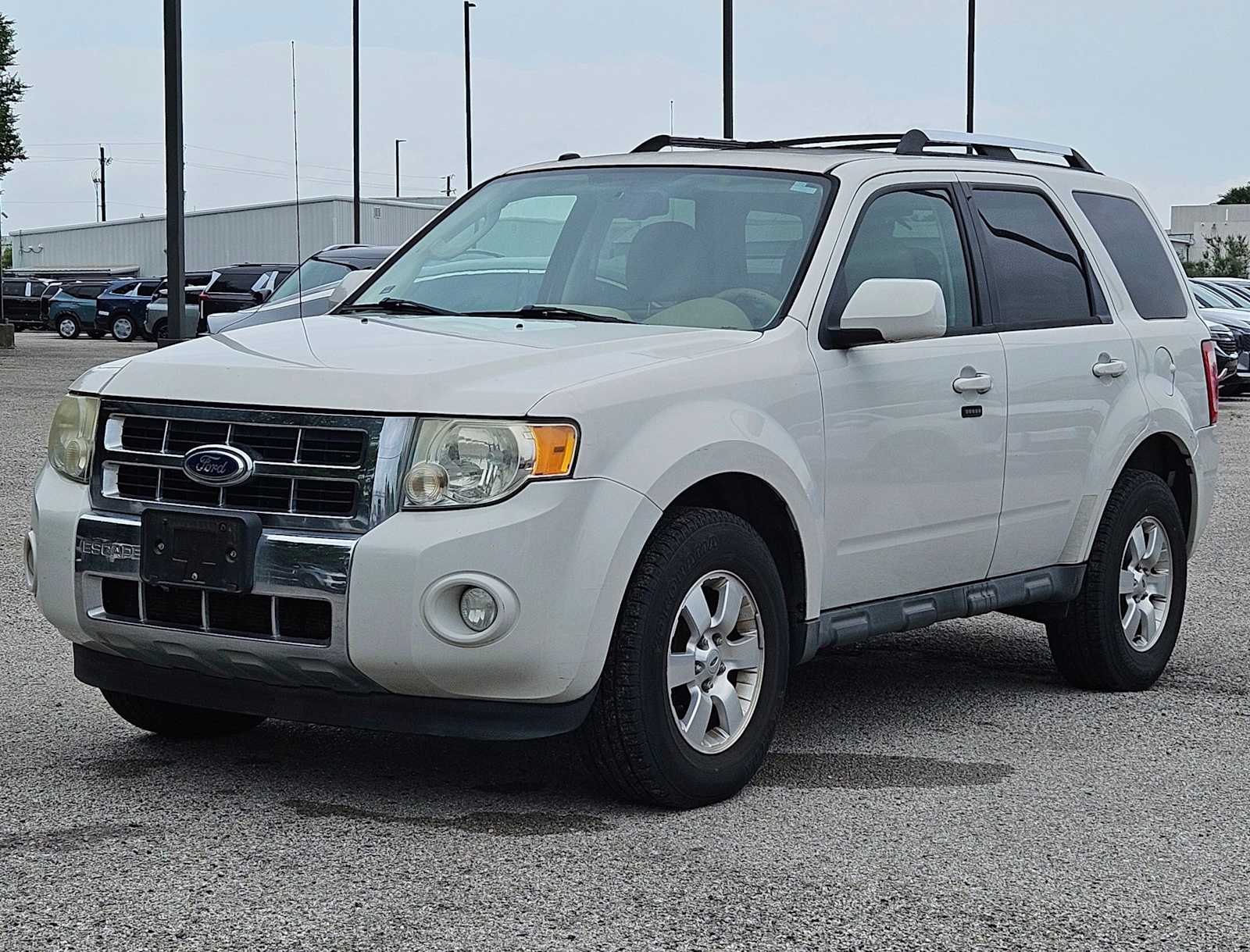 Thumbnail: 2011 Ford Escape - 10