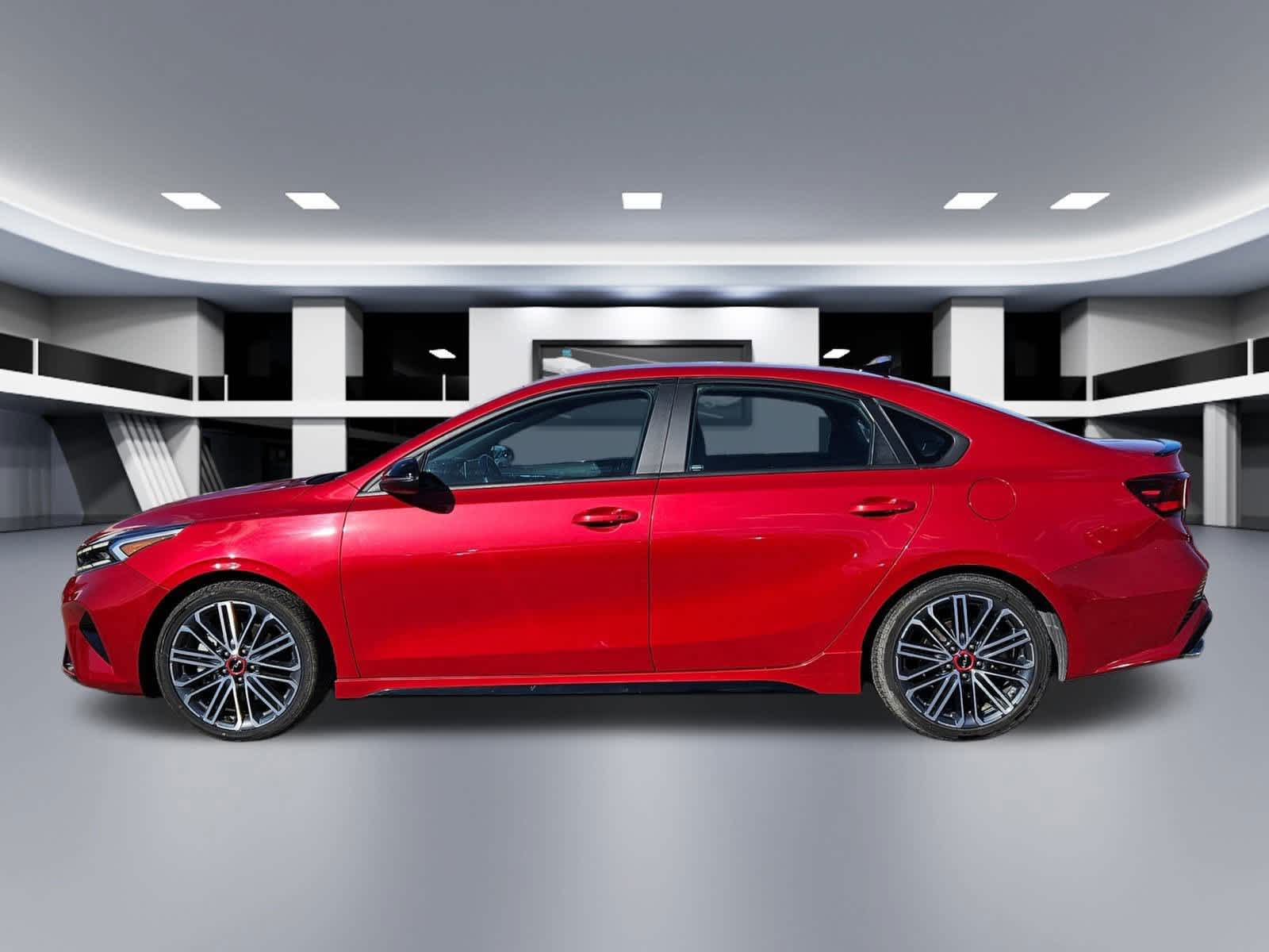 Thumbnail: 2023 Kia Forte - 3