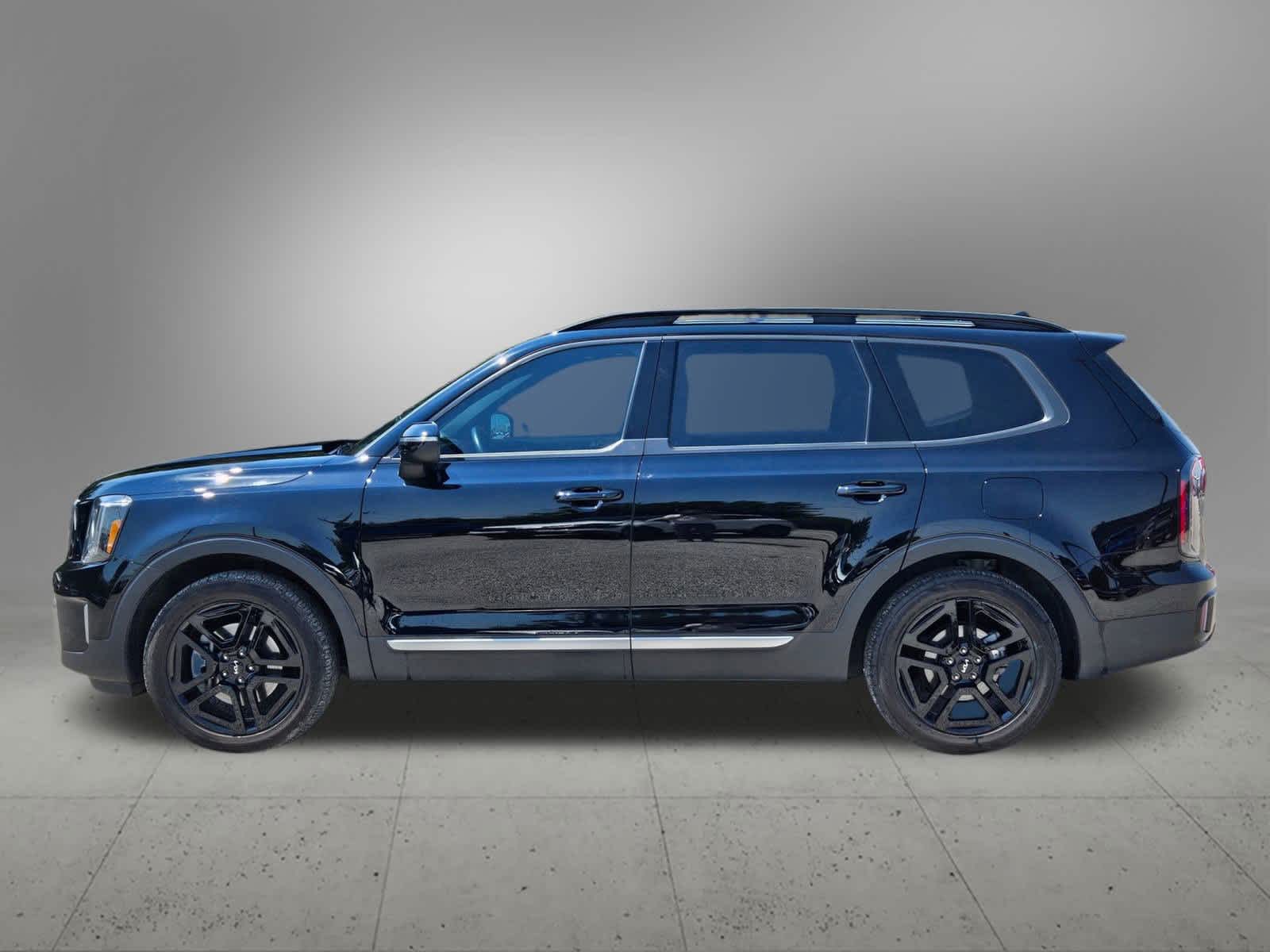 2023 Kia Telluride EX X-Line photo 2